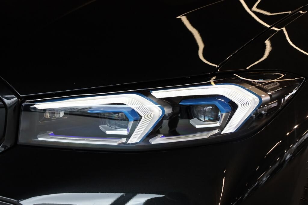 BMW Řada 3 Sedan / Limuzína 2,0 l 140 kw