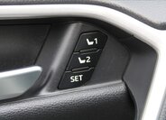 Toyota RAV4 SUV 2,0 l 129 kw