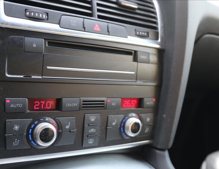 Audi Q7 Kombi 3,0 l 176 kw