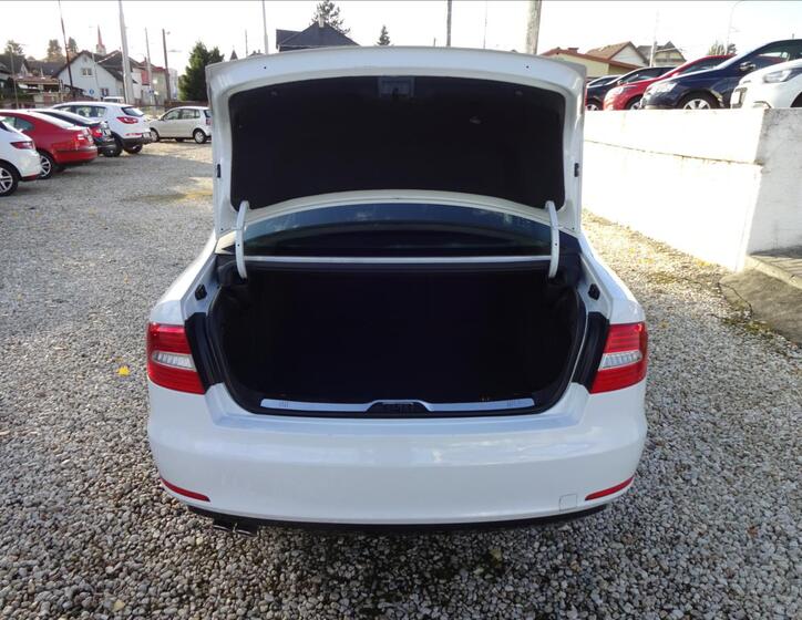 Škoda Superb 23