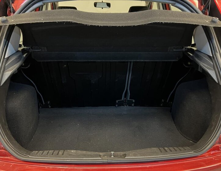 Ford Fiesta Hatchback 1,3 l 51 kw