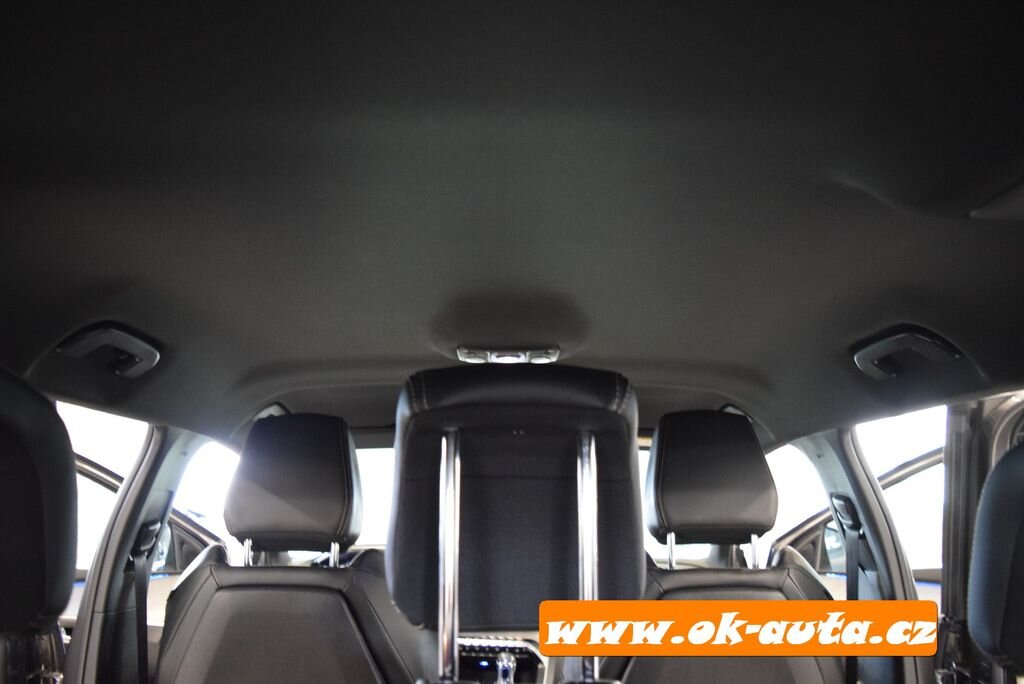 Peugeot 5008 MPV 1,5 l 96 kw