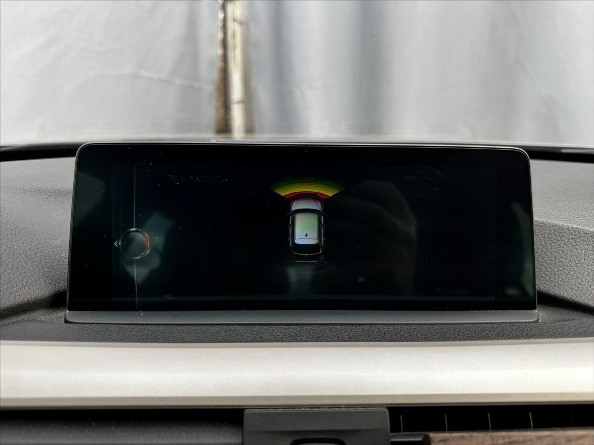 BMW Řada 3 Kombi 2,0 l 120 kw