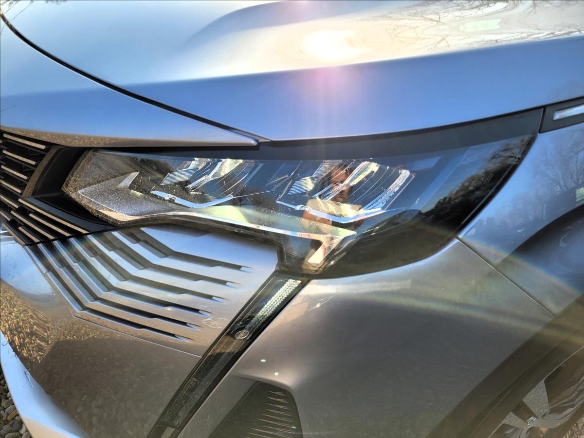 Peugeot 5008 SUV / Terénní 1,5 l 96 kw