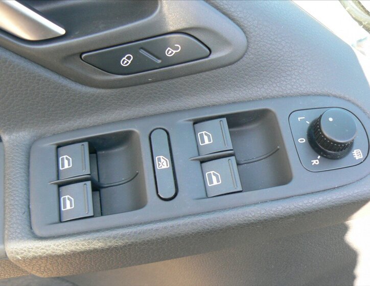 Volkswagen Golf Hatchback 1,4 l 59 kw