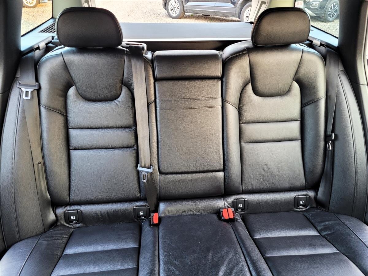 Volvo V60 Kombi 2,0 l 251 kw