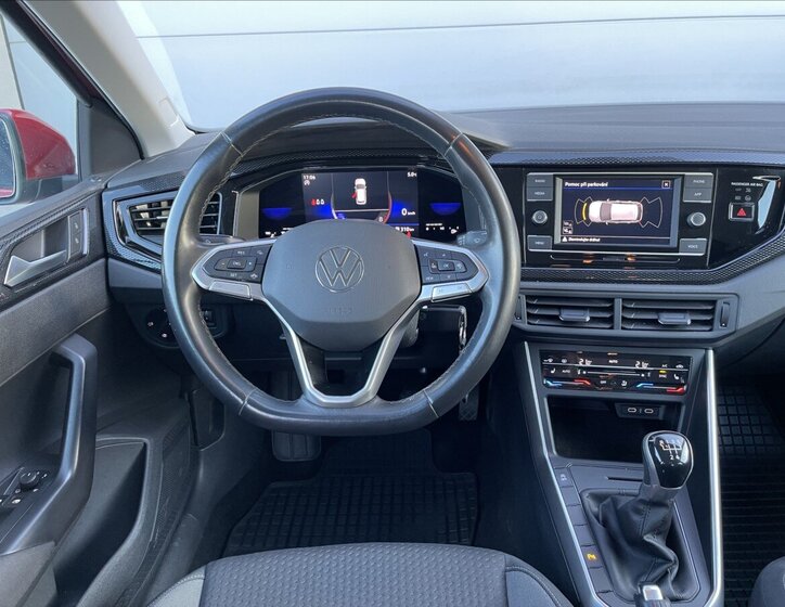 Volkswagen Polo Hatchback 999,0 70 kw