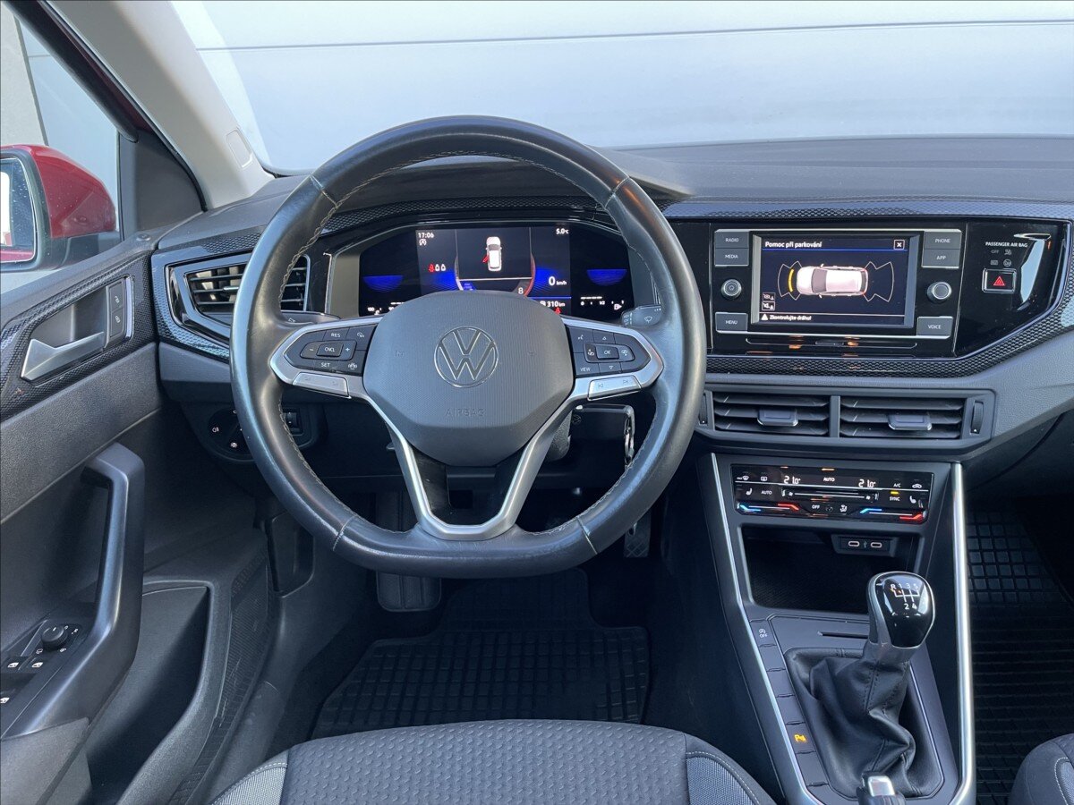 Volkswagen Polo Hatchback 999,0 70 kw