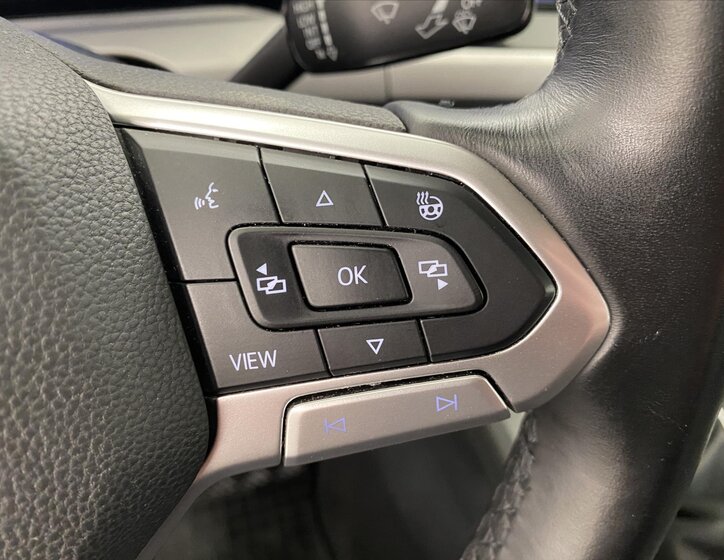 Volkswagen Golf Hatchback 999,0 81 kw