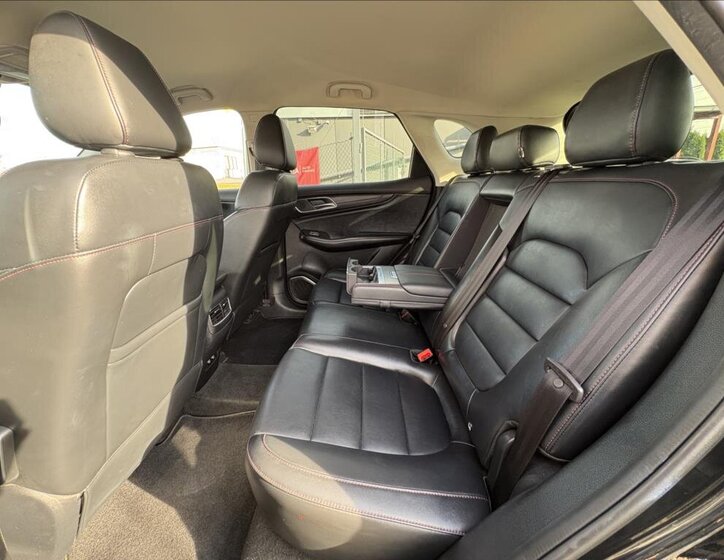 MG EHS SUV 1,5 l 119 kw