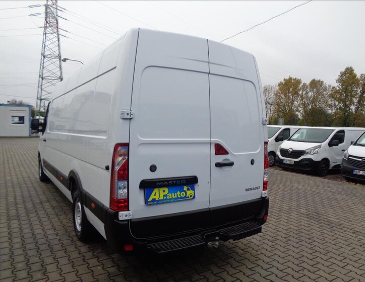 Renault Master Ostatní 2,3 l 107 kw