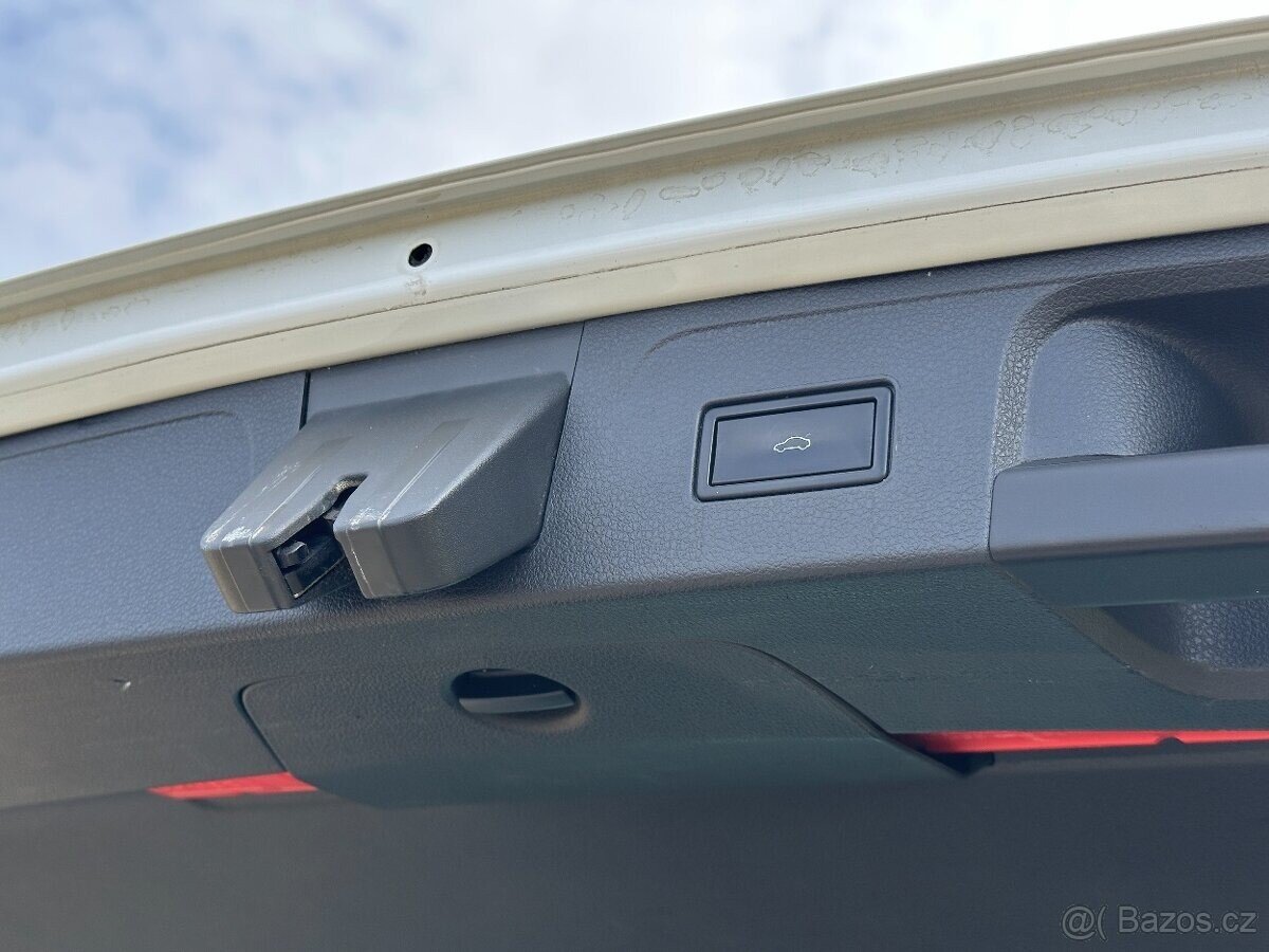 Volkswagen Passat Kombi 0,0 0