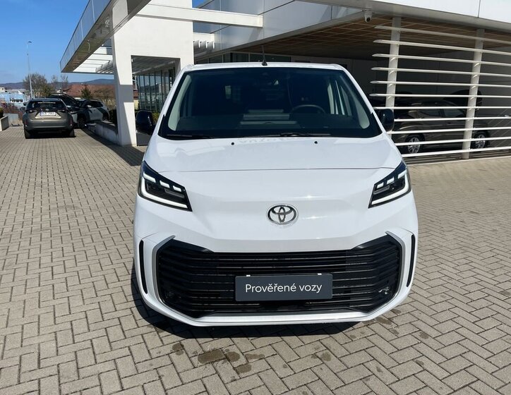 Toyota ProAce Verso VAN / Minibus 2,0 l 106 kw