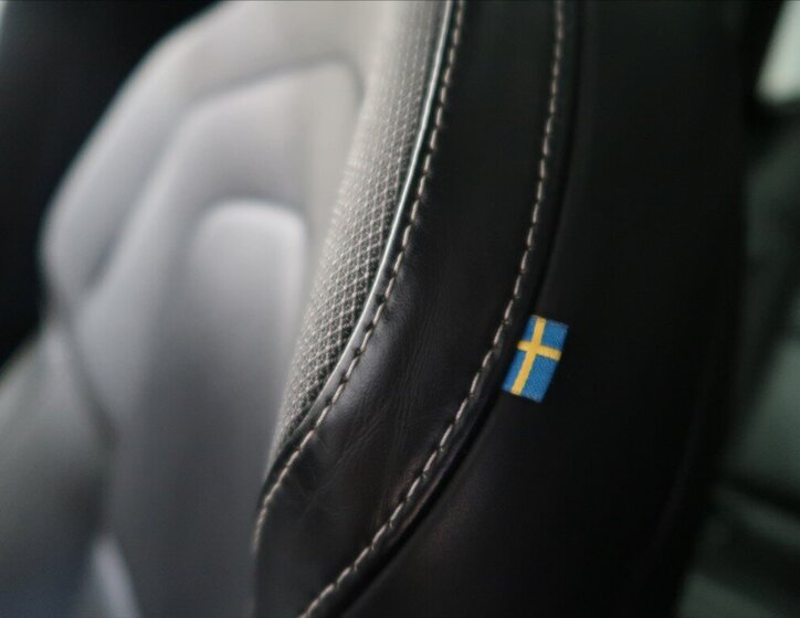 Volvo V60 Kombi 2,0 l 140 kw