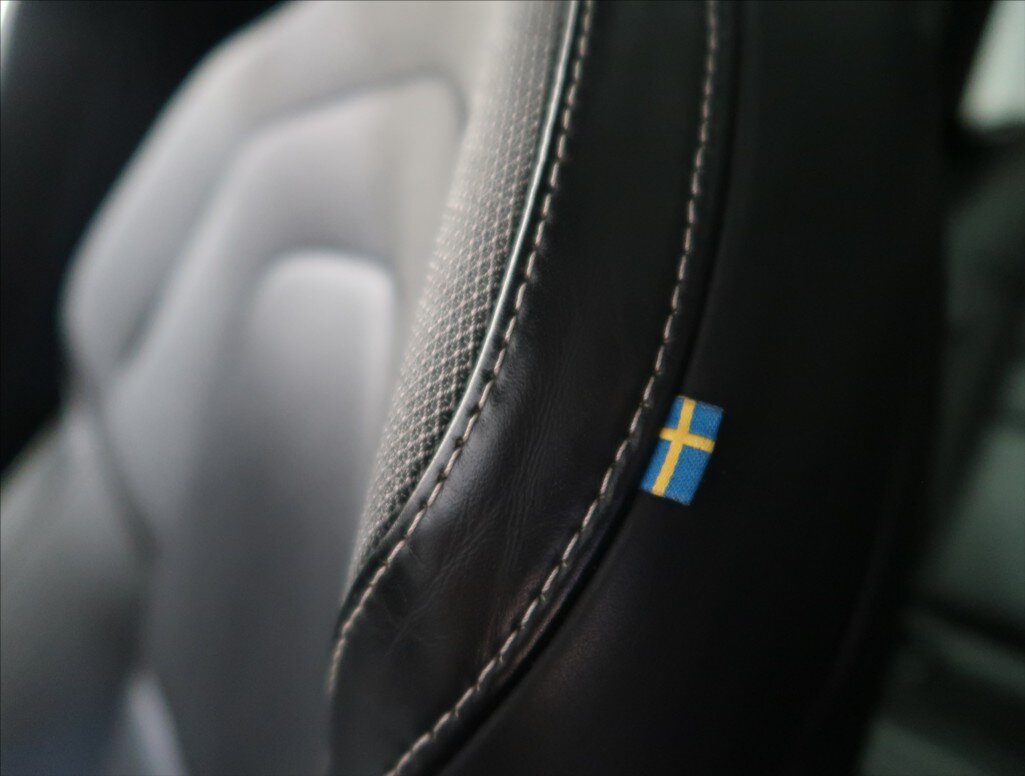 Volvo V60 Kombi 2,0 l 140 kw