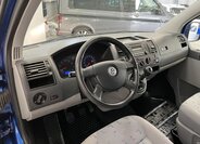 Volkswagen Caravelle 6