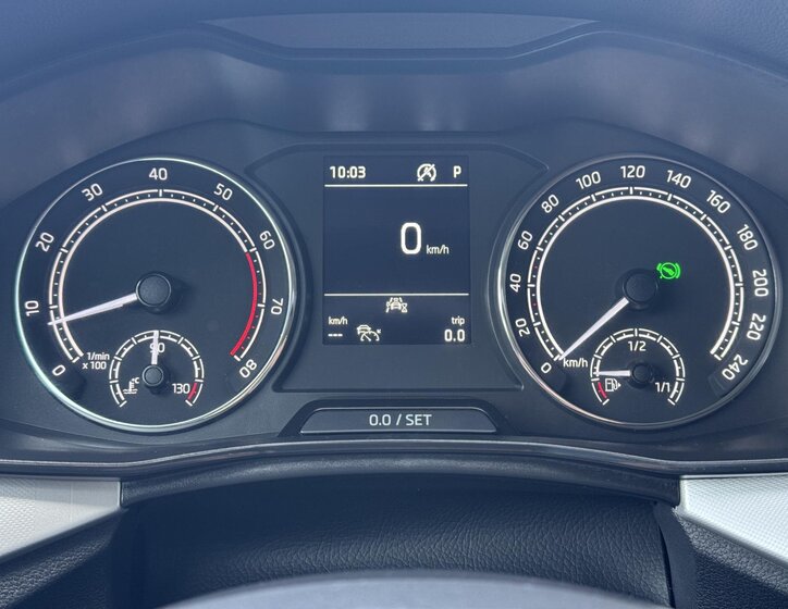 Škoda Kamiq SUV / Terénní 1,5 l 110 kw