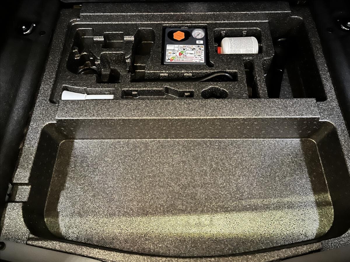 Land Rover Range Rover Evoque SUV / Terénní 2,0 l 120 kw