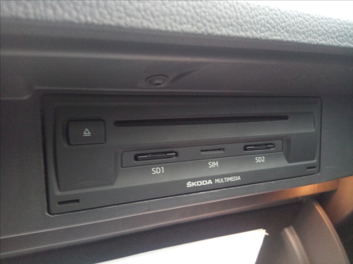 Škoda Superb Kombi 2,0 l 140 kw