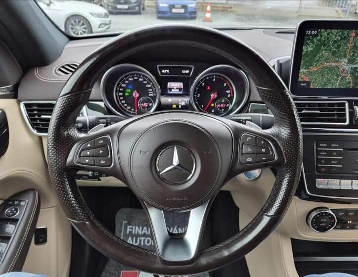 Mercedes-Benz GLS SUV 3,0 l 190 kw