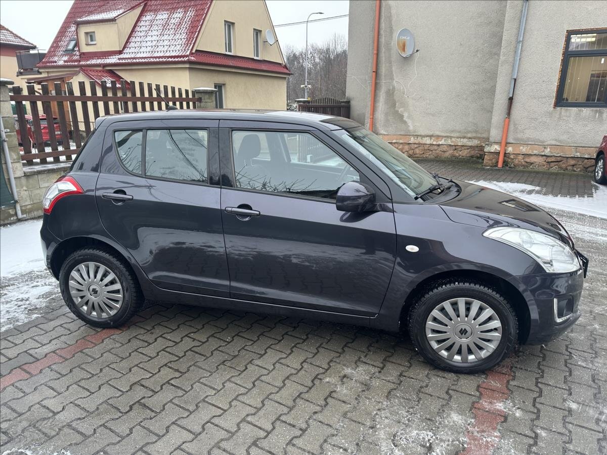 Suzuki Swift Hatchback 1,2 l 69 kw