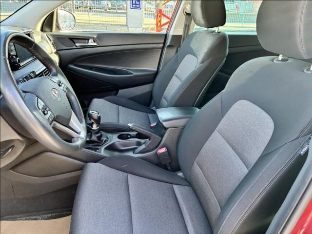 Hyundai Tucson SUV / Terénní 1,6 l 100 kw