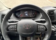 Toyota Proace Max 11