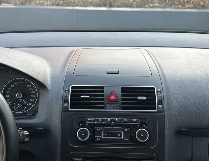 Volkswagen Touran MPV 1,4 l 103 kw