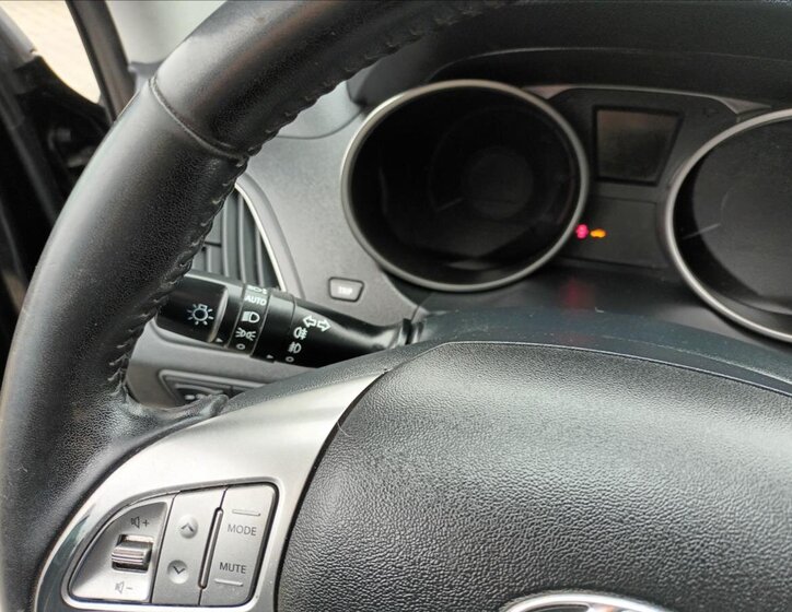 Hyundai ix35 SUV / Terénní 2,0 l 100 kw