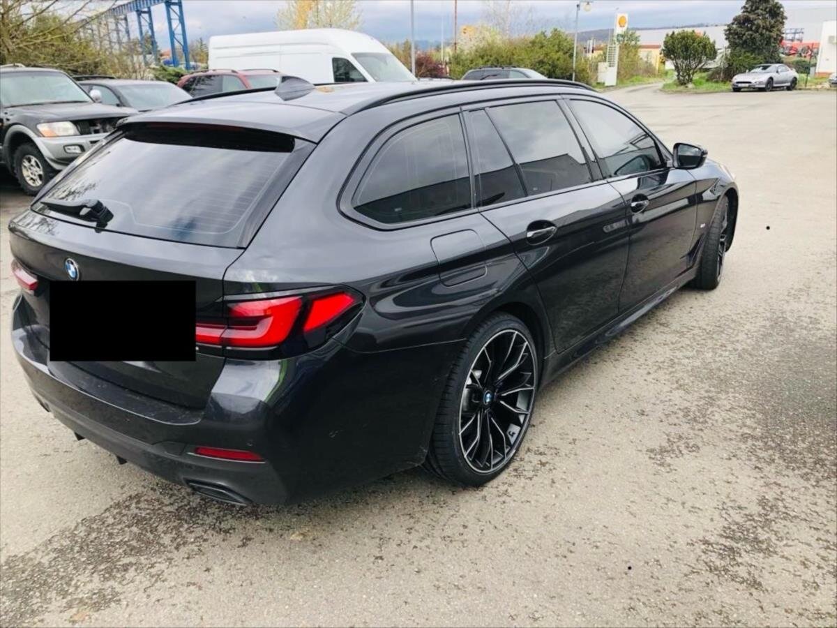 BMW Řada 5 Kombi 2,0 l 140 kw