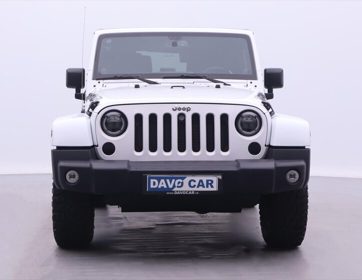 Jeep Wrangler SUV 2,8 l 147 kw