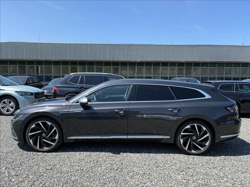 Volkswagen Arteon Kombi 2,0 l 147 kw
