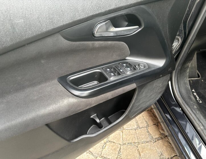 Fiat Tipo Sedan / Limuzína 1,4 l 70 kw