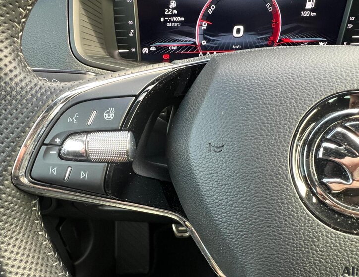 Škoda Karoq Kombi 1,5 l 110 kw