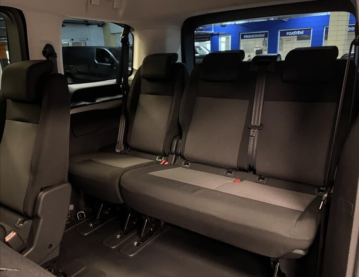 Toyota ProAce Verso 10