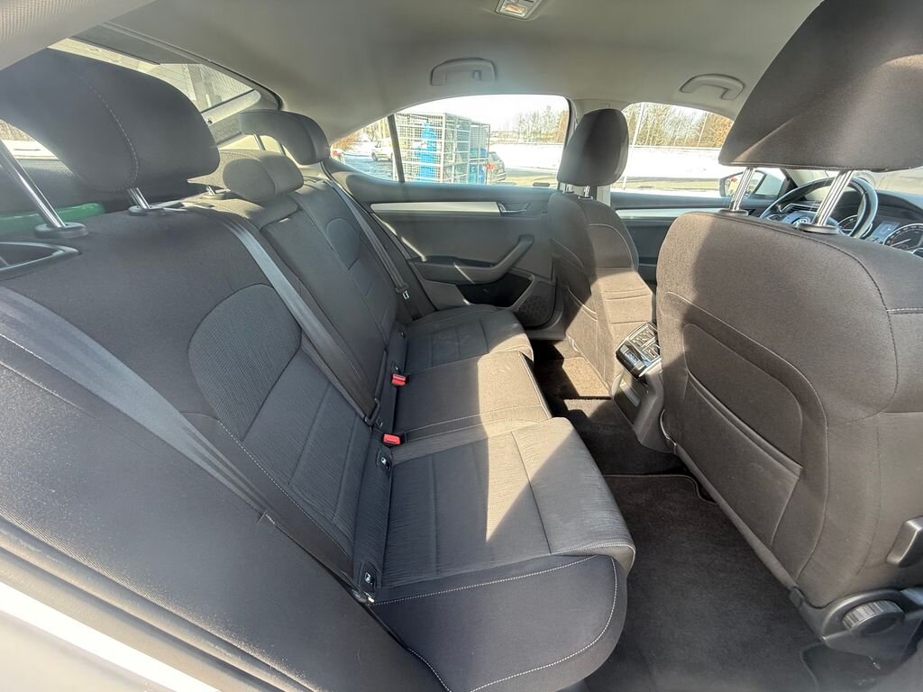 Škoda Superb Liftback 2,0 l 110 kw