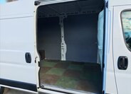 Peugeot Boxer Ostatní 2,2 l 121 kw