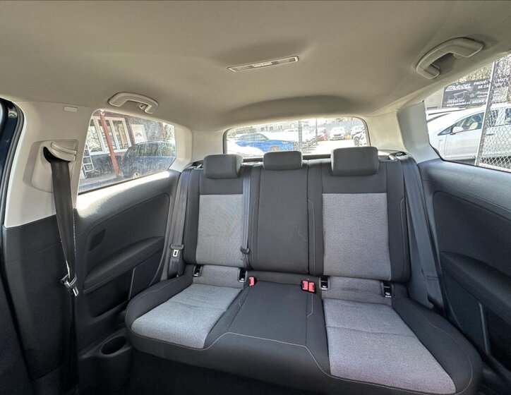 Volkswagen Golf Hatchback 1,2 l 63 kw