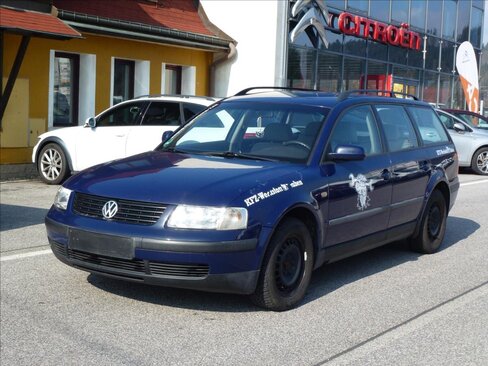 Volkswagen Passat Kombi 1,6 l 74 kw