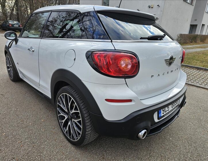 Mini Paceman 4