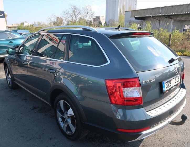 Škoda Octavia Kombi 2,0 l 110 kw