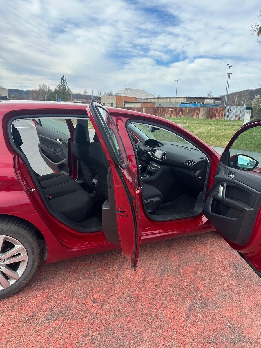 Peugeot 308 Kombi 0,0 88 kw