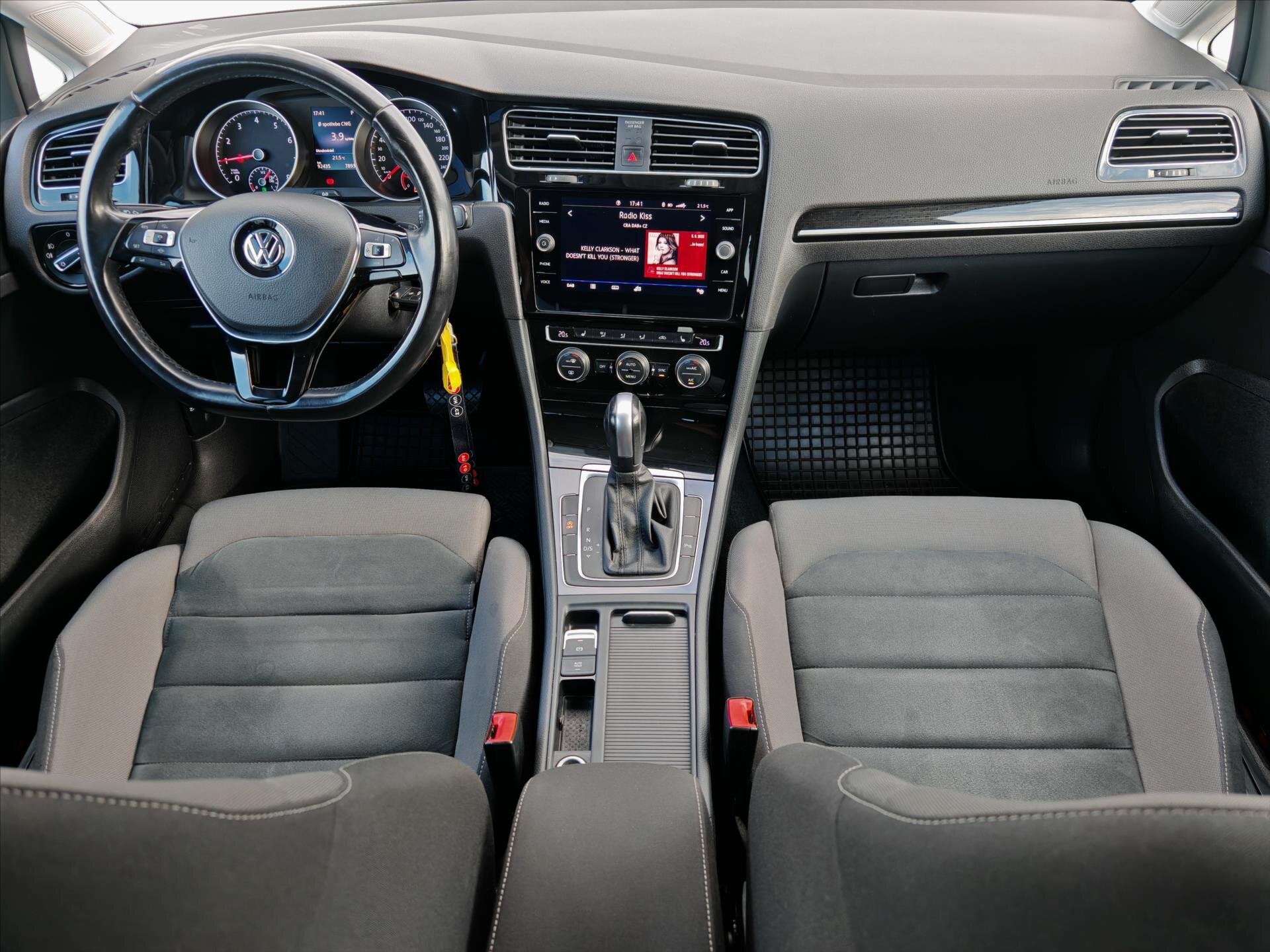 Volkswagen Golf Kombi 1,5 l 96 kw