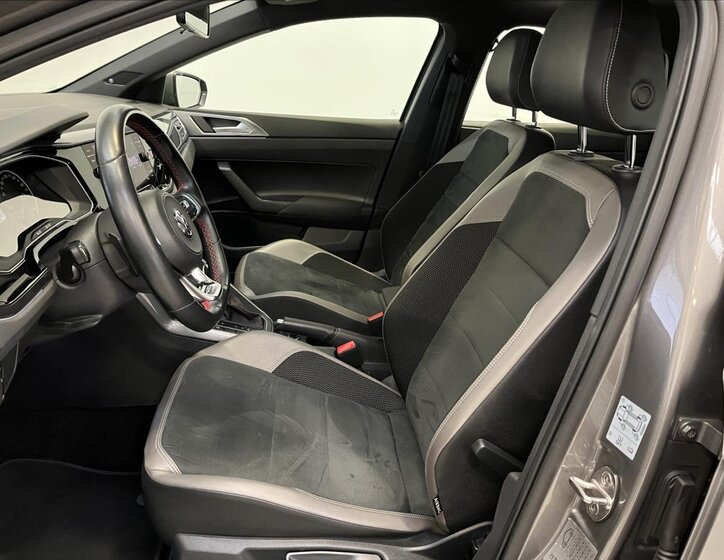 Volkswagen Polo Hatchback 2,0 l 147 kw