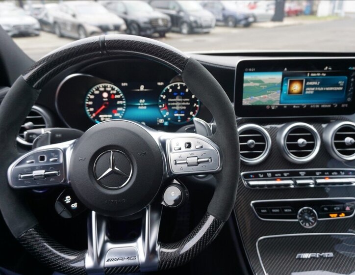 Mercedes-Benz Třídy C Sedan 4,0 l 375 kw