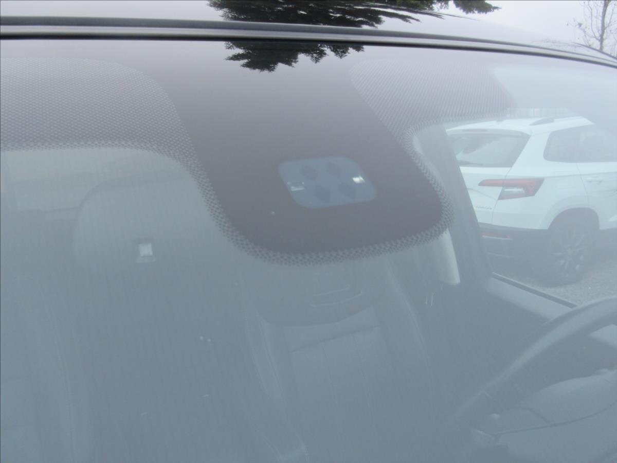 Land Rover Range Rover Sport SUV / Terénní 3,0 l 188 kw