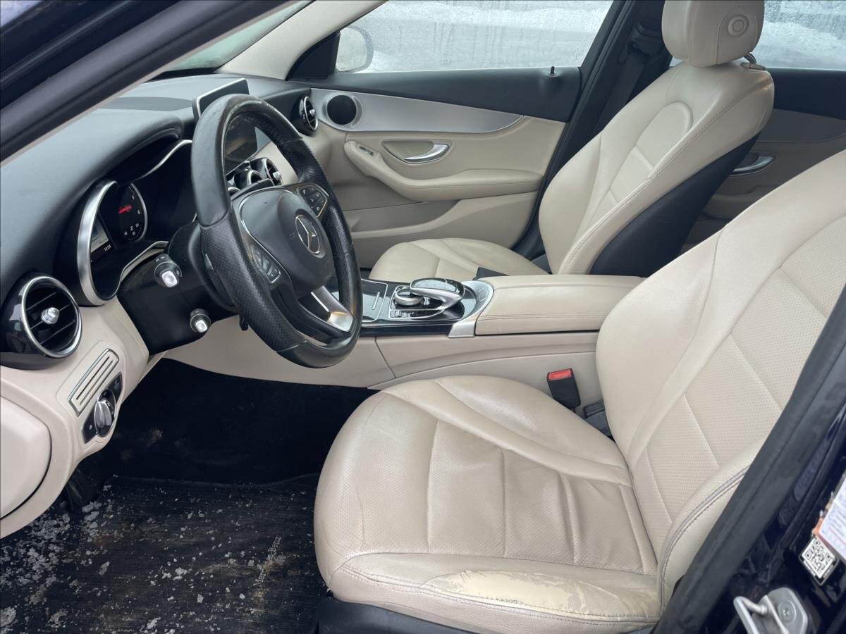 Mercedes-Benz Třídy C Kombi 2,1 l 125 kw