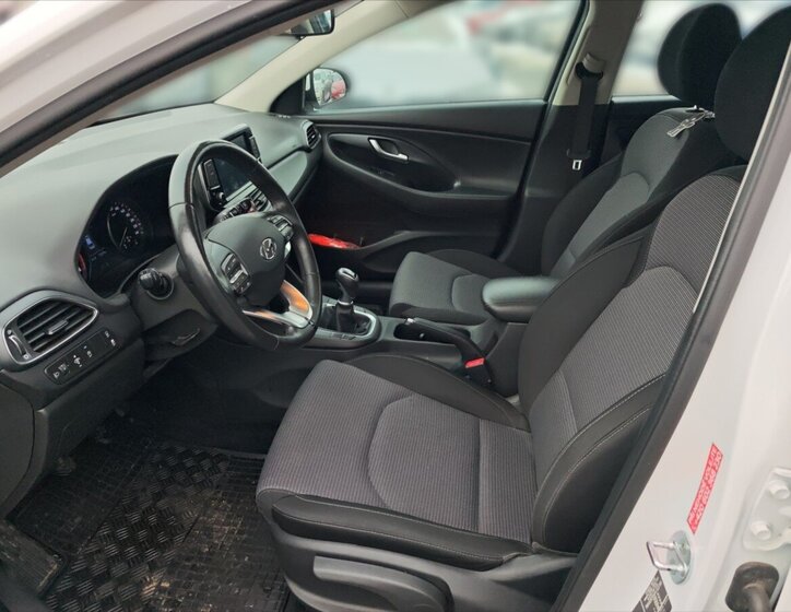 Hyundai i30 Kombi 998,0 88 kw