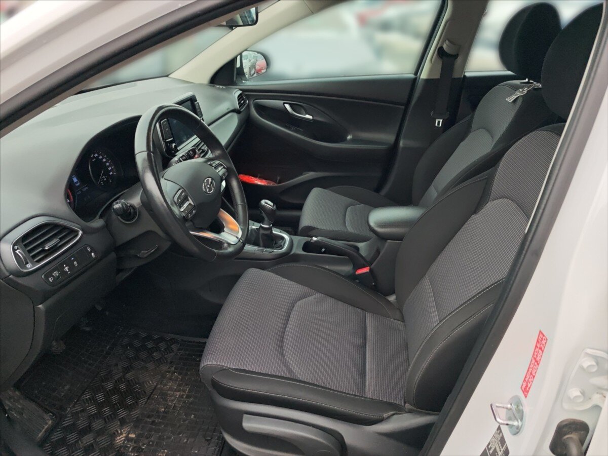 Hyundai i30 Kombi 998,0 88 kw