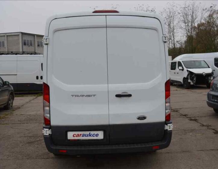 Ford Transit 5